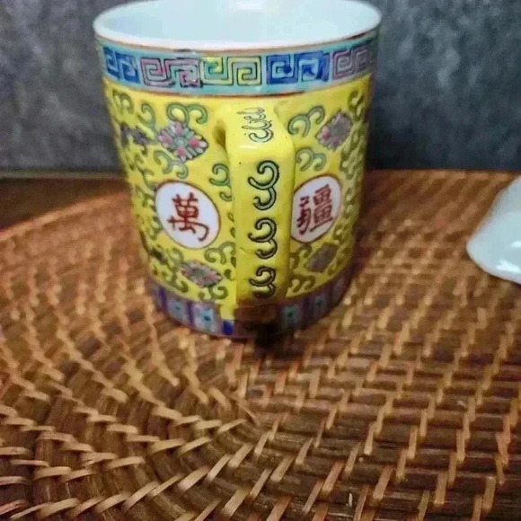 Vintage Zhongguo Jingdezhen China Porcelain Mug/Divided Sauce Dip/Enesco Vase - Picture 6 of 9